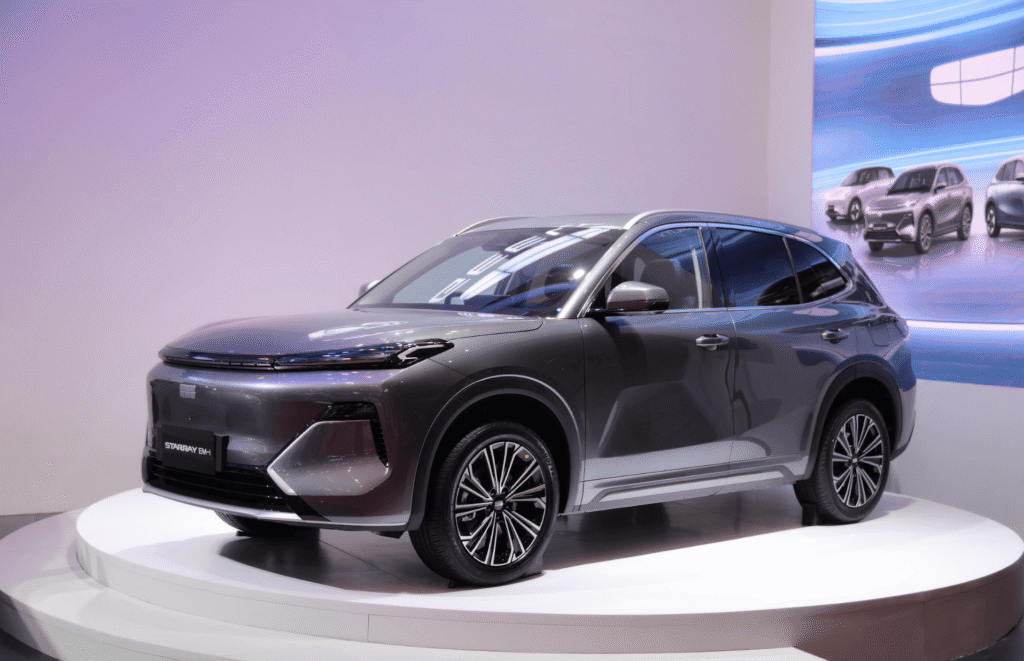 Geely Bawa Xingyuan, Starray EM-i, L380 dan EX5 ke GIIAS 2025 Dapat 866 SPK