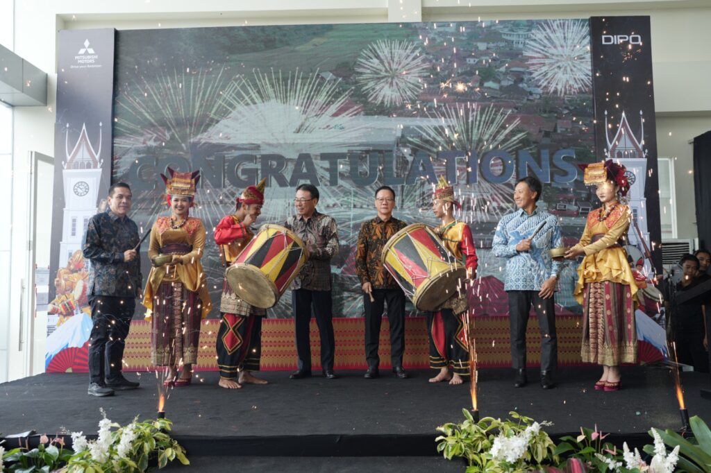 Mitsubishi Buka Diler Pertama di Bukittinggi, Ini Promo Menariknya
