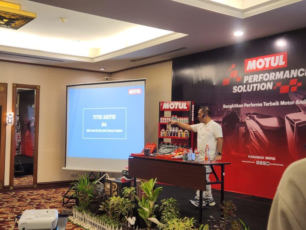 Motul Ubah Cara Pikir Pemilik Motor soal Servis Kendaraan