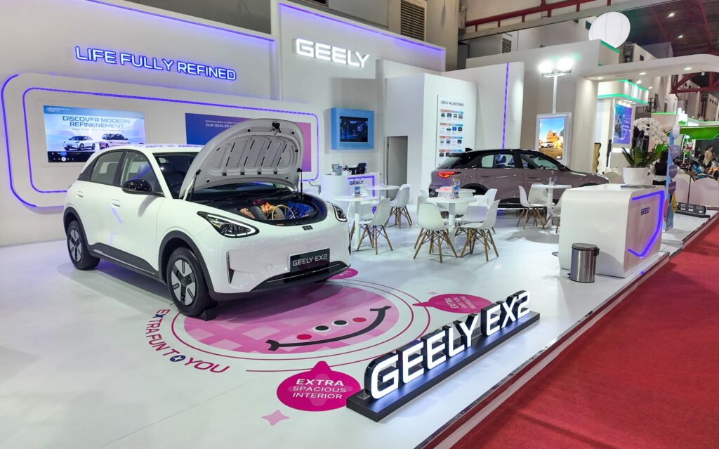 Hitung-hitungan Hemat Geely EX2 Dibanding Mobil Bensin Sekelas