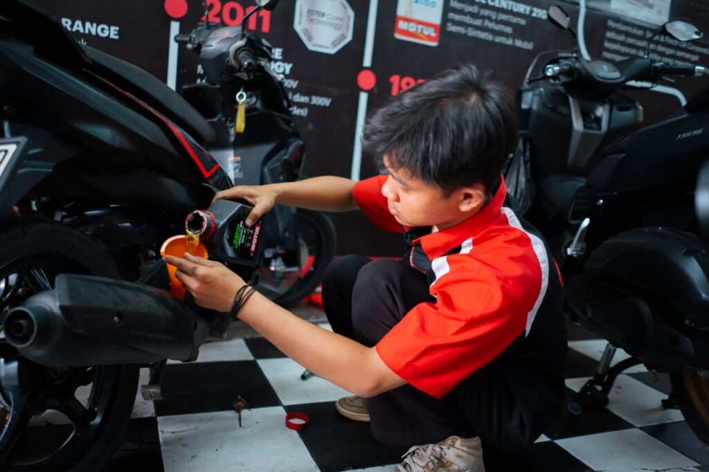 Motul Gelar Riding dan Pelatihan Teknis untuk 100 Mekanik Banjarnegara